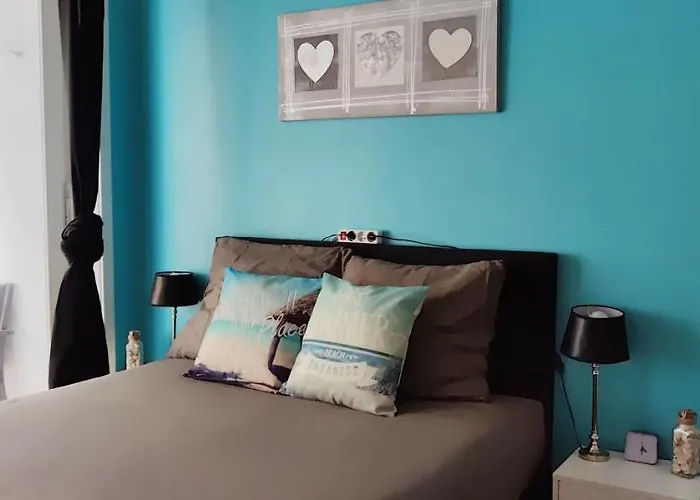 Studio 2/4P Avec Salle De Bain Prive